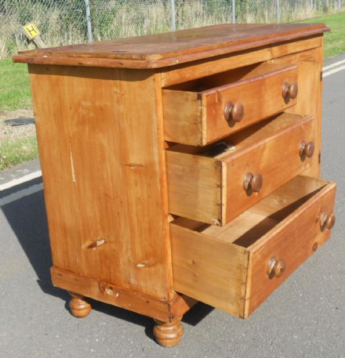VICTORIAN PINE DRESSER BASE - ADDITIONAL PHOTO 5