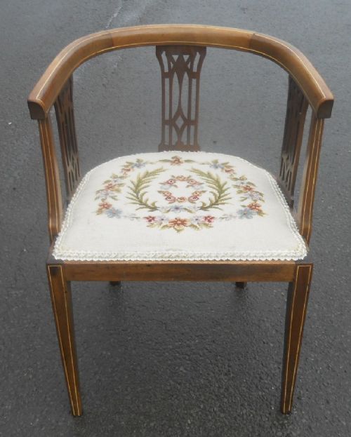 Edwardian Inlaid Mahogany Tub Armchair