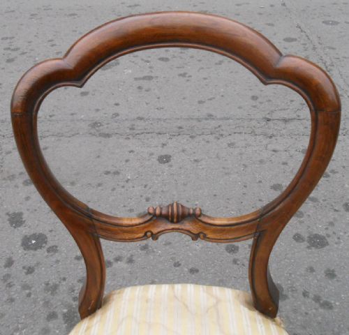 TWO VICTORIAN WALNUT DINING CHAIRS - ADDITIONAL PHOTO 2