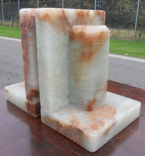 ART DECO PAIR OF ALABASTER BOOKENDS - ADDITIONAL PHOTO 3
