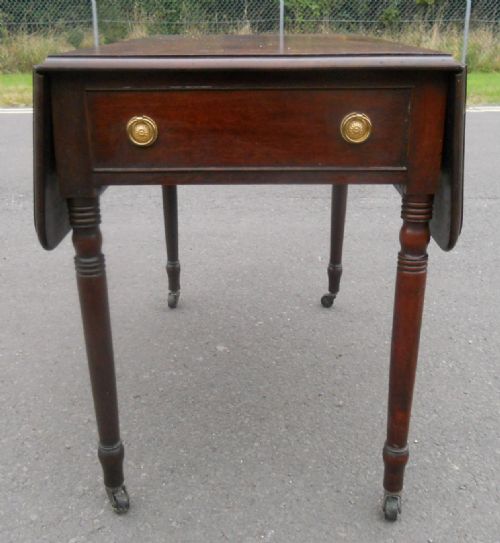 GEORGIAN MAHOGANY DROPLEAF PEMBROKE TABLE - ADDITIONAL PHOTO 2