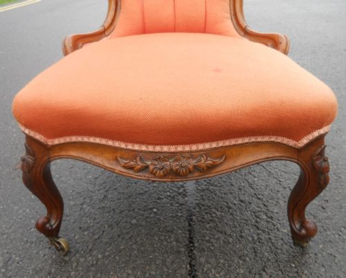VICTORIAN CARVED WALNUT FRAMED NURSING CHAIR - ADDITIONAL PHOTO 3