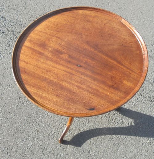 GEORGIAN MAHOGANY DISH TOP TRIPOD TABLE - ADDITIONAL PHOTO 4