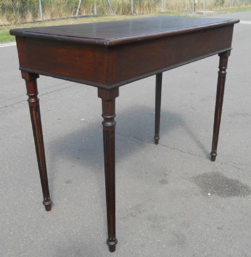 GEORGIAN MAHOGANY SIDE TABLE - ADDITIONAL PHOTO 5
