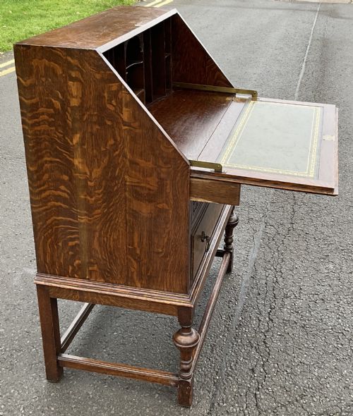 EDWARDIAN OAK WRITING BUREAU - ADDITIONAL PHOTO 4