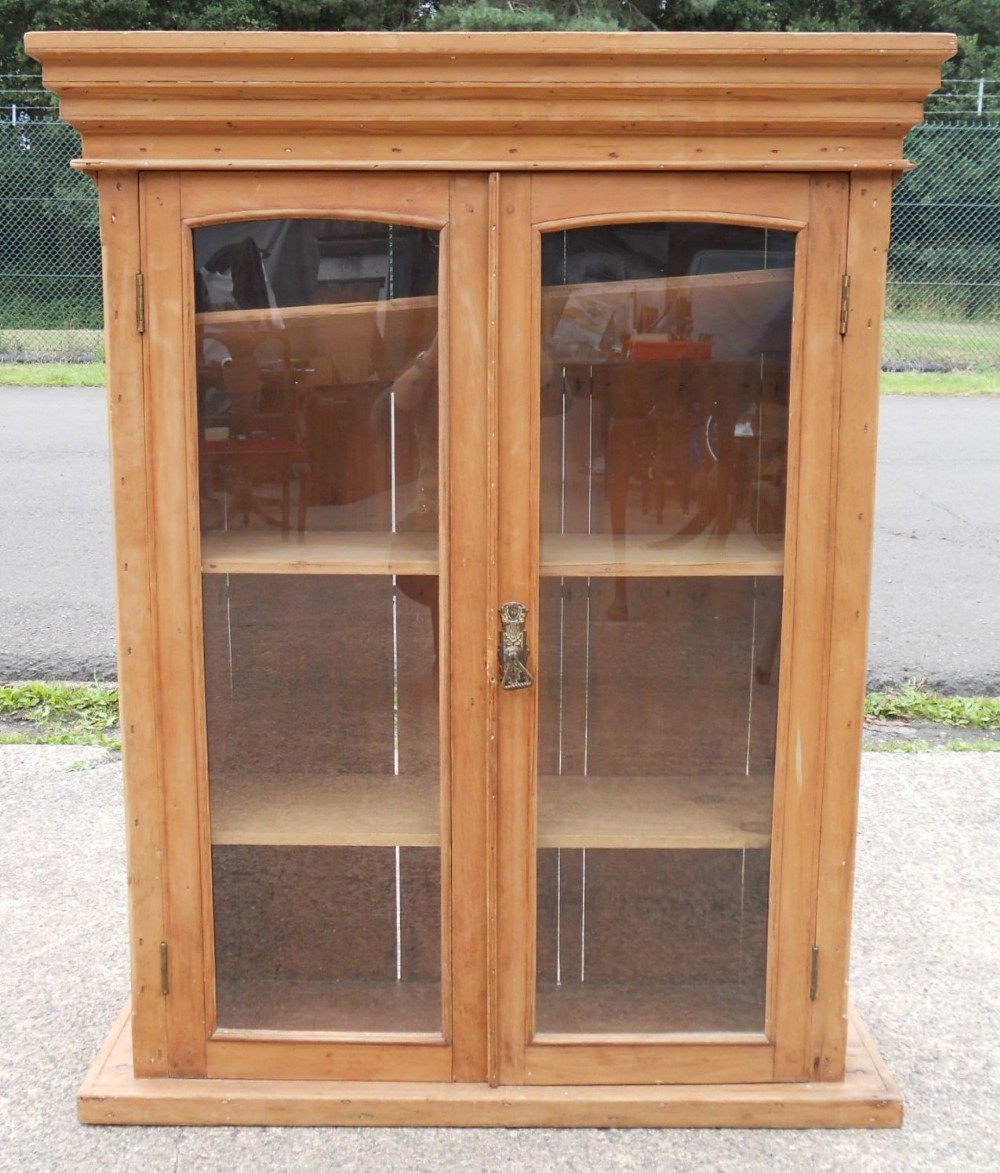 Victorian Pine Bookcase Top