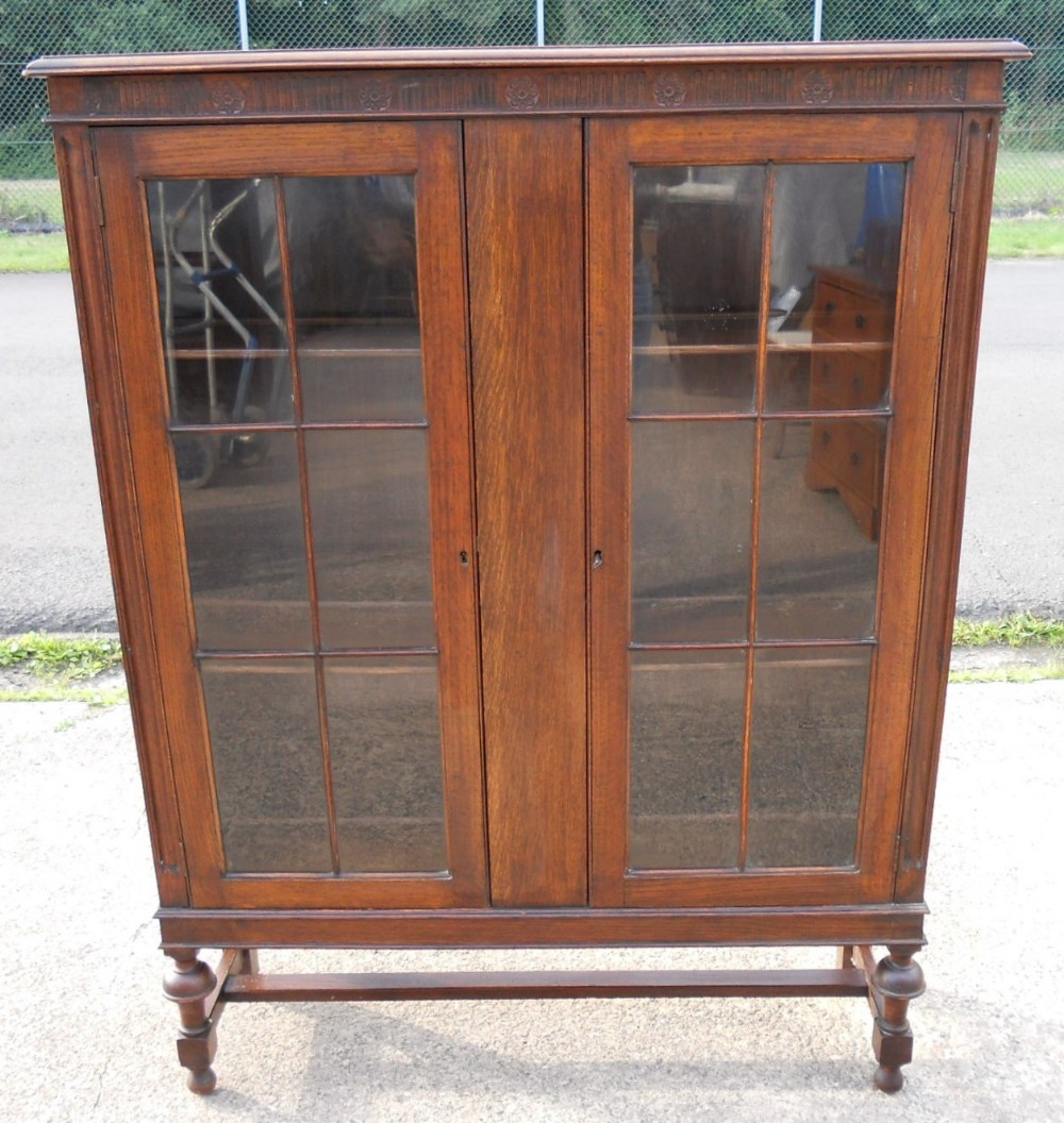 Oak Bookcase Cabinet