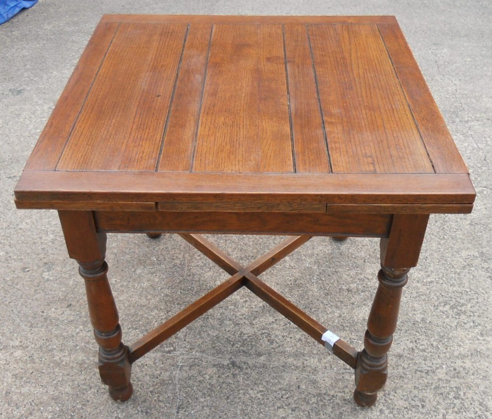 Oak Solid Top Extending Dining Table to Seat Six