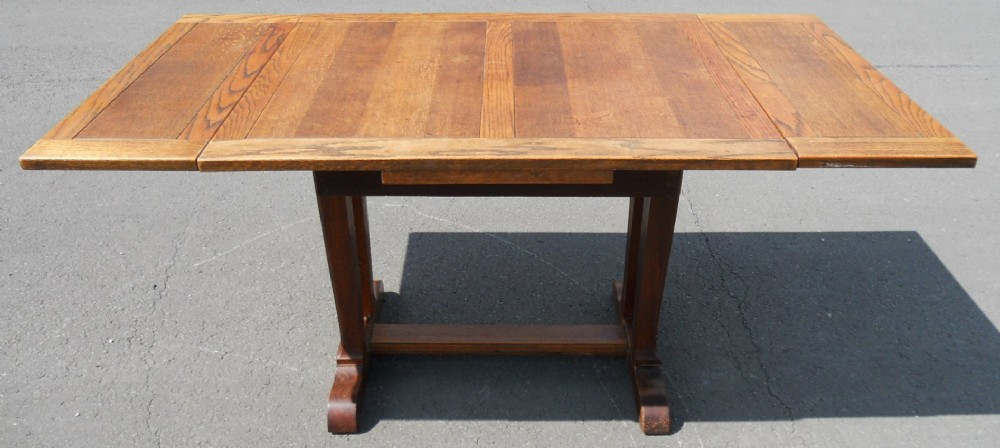 Oak Extending Dining Table to Seat Six Arts & Craft Style Base