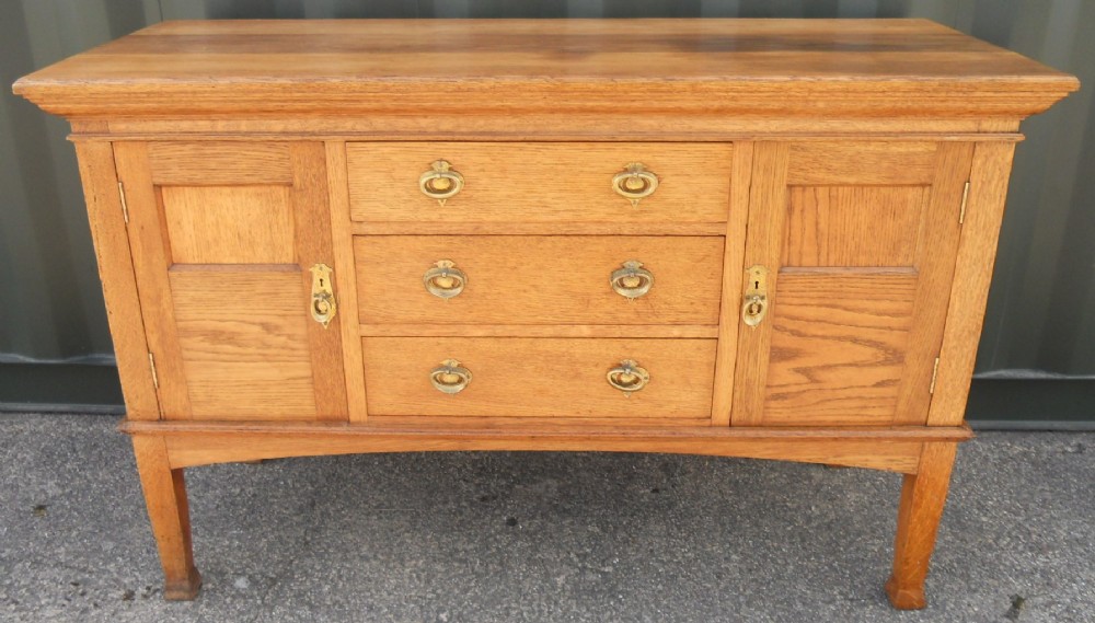 Edwardian Large Light Oak Sideboard Base 