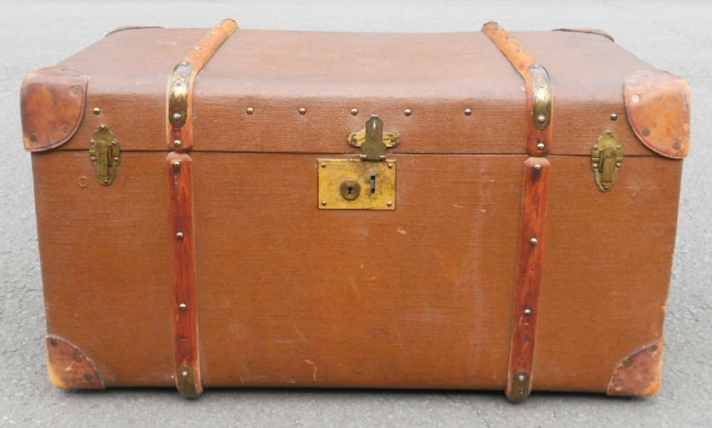 Victorian Travel Trunk / Coffee Table 