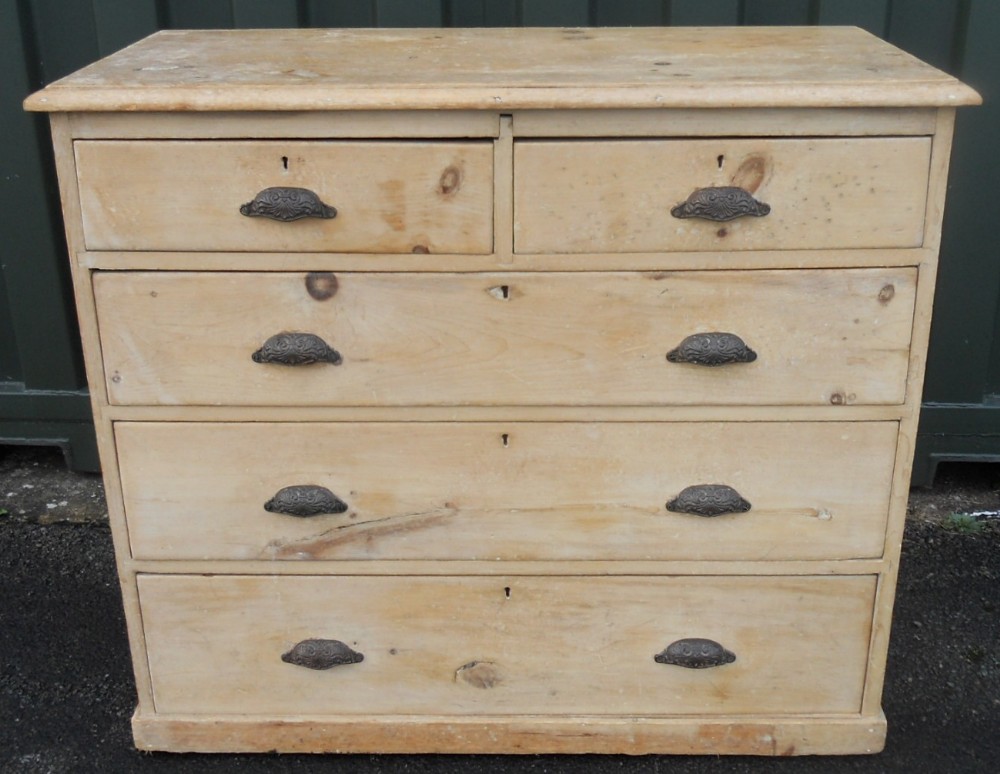 Victorian Pine Chest of Drawers 