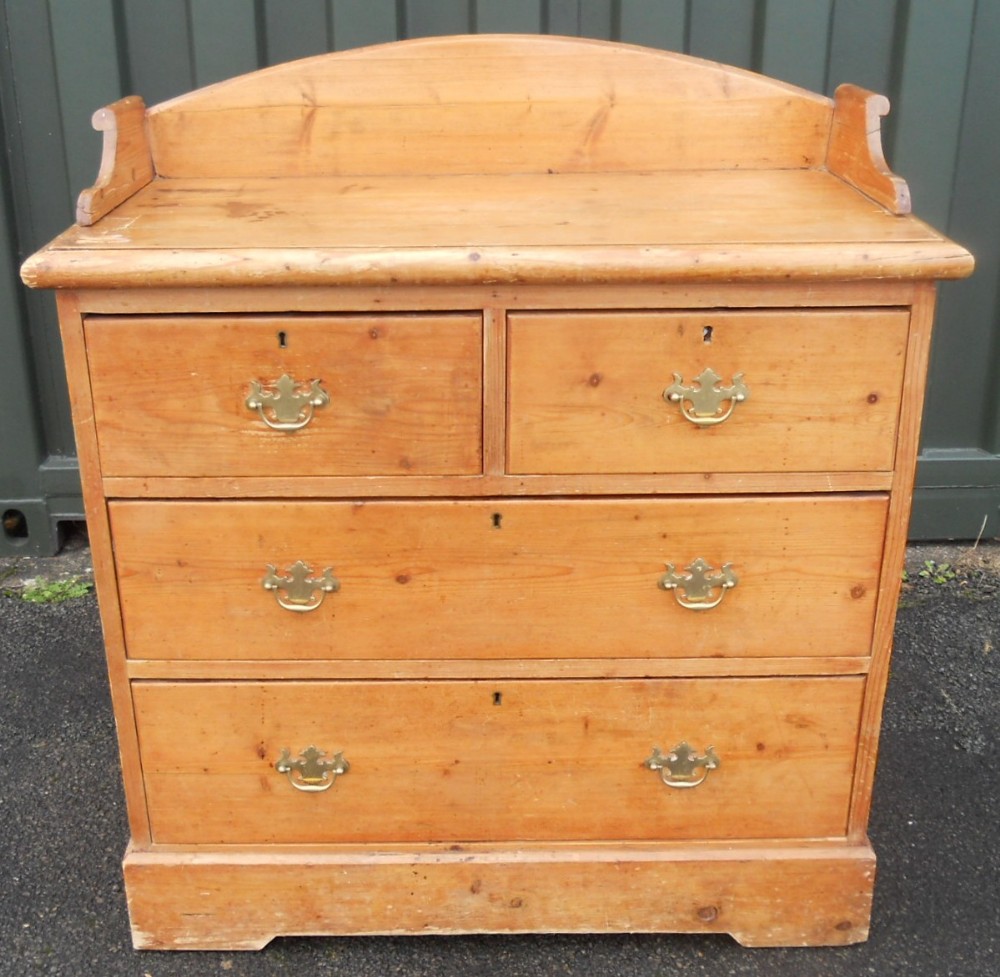 Victorian Pine Chest of Drawers 