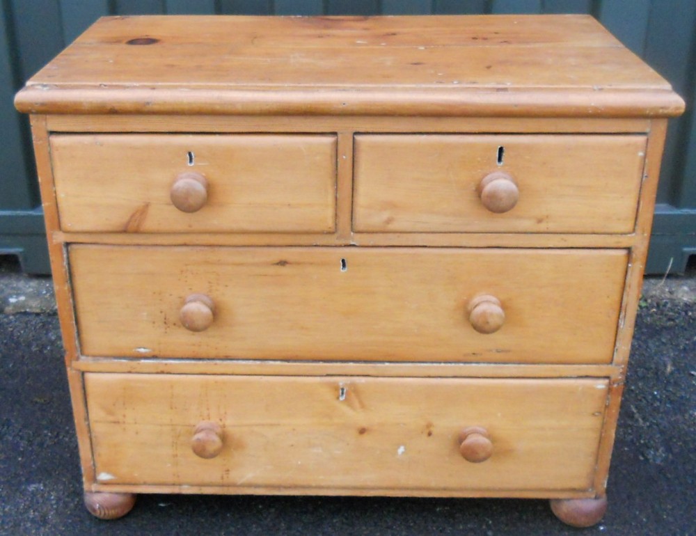 Small Victorian Stripped Pine Chest of Drawers 