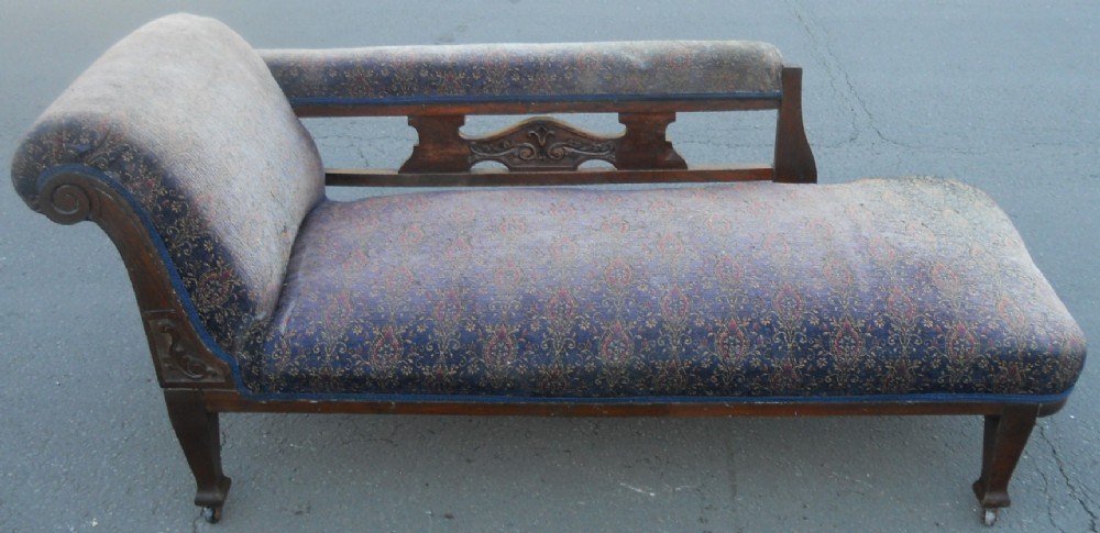 Edwardian Chaise Longue Settee for Re-upholstery