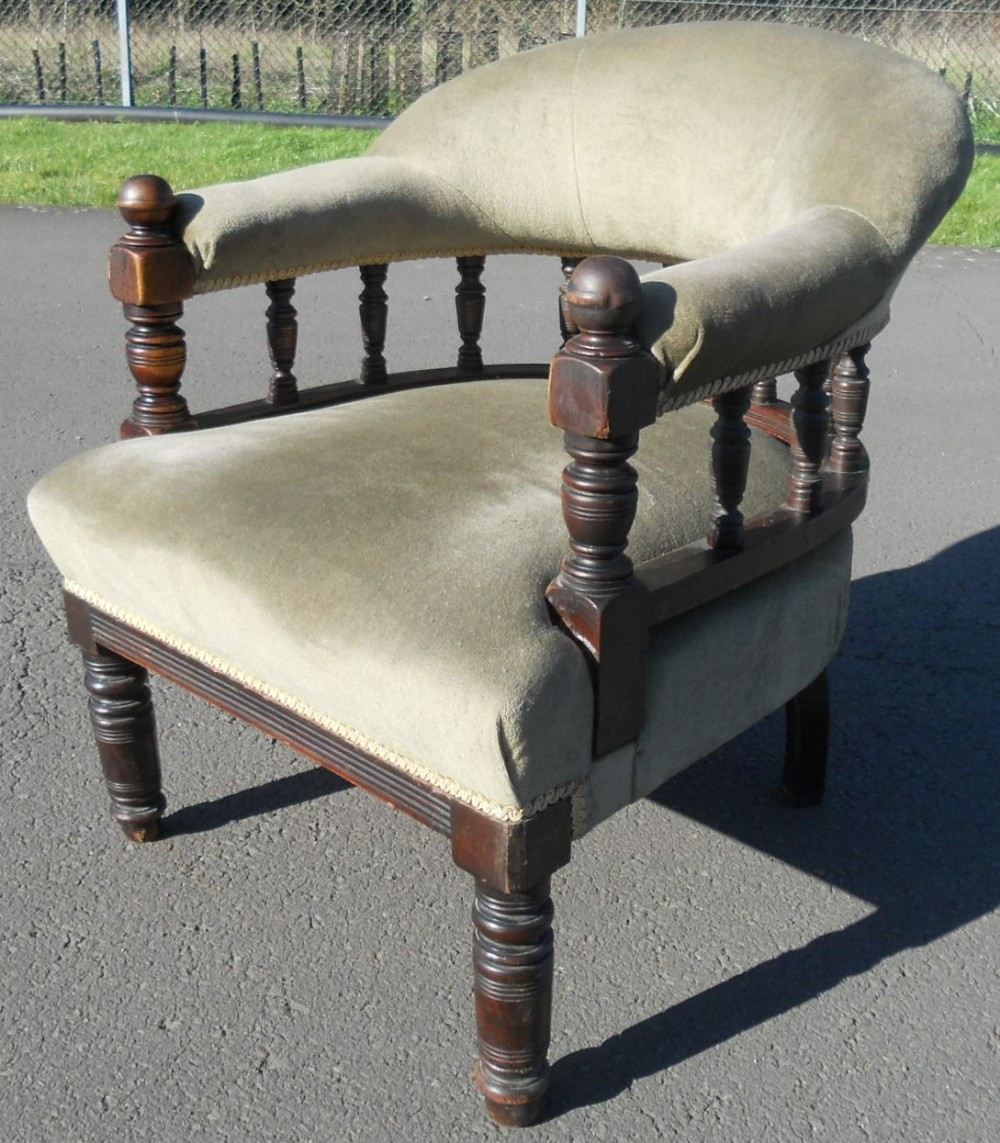 Victorian Walnut Framed Tub Armchair