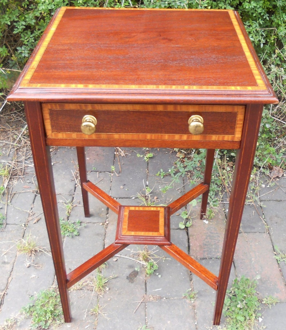 Edwardian Inlaid Mahogany Small Side Table 