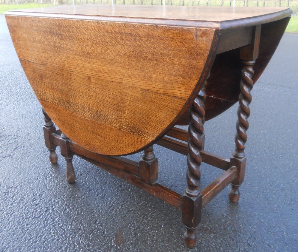 Large Oval Oak Gateleg Dining Table 