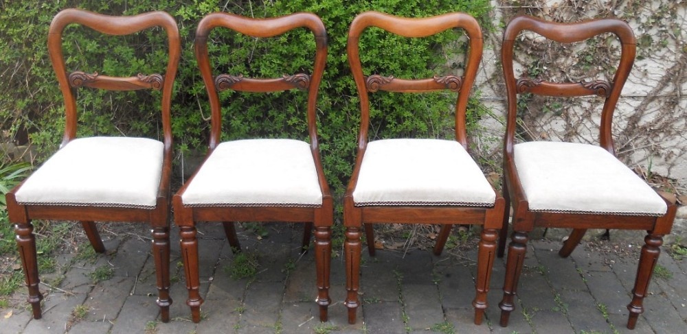 Set of Four Victorian Rosewood Dining Chairs 