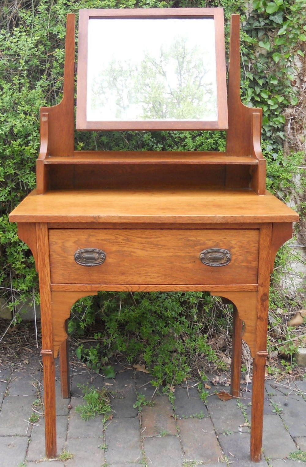 Arts & Craft Oak Dressing Table 