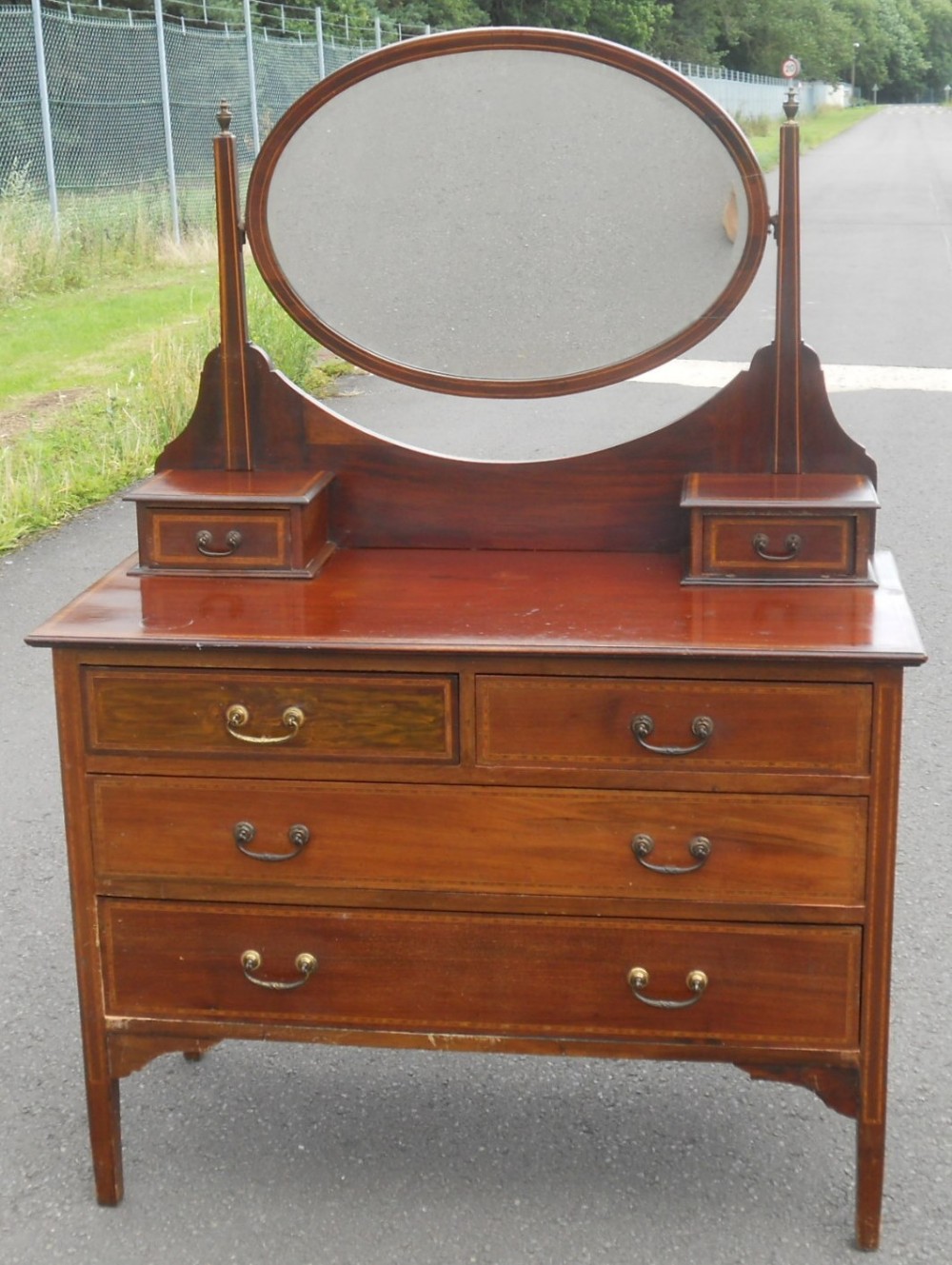 Edwardian Inlaid Mahogany Dressing Table 
