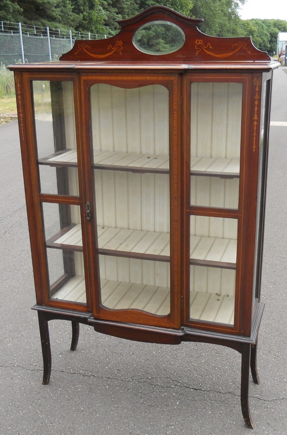 Edwardian Inlaid Mahogany Display Cabinet
