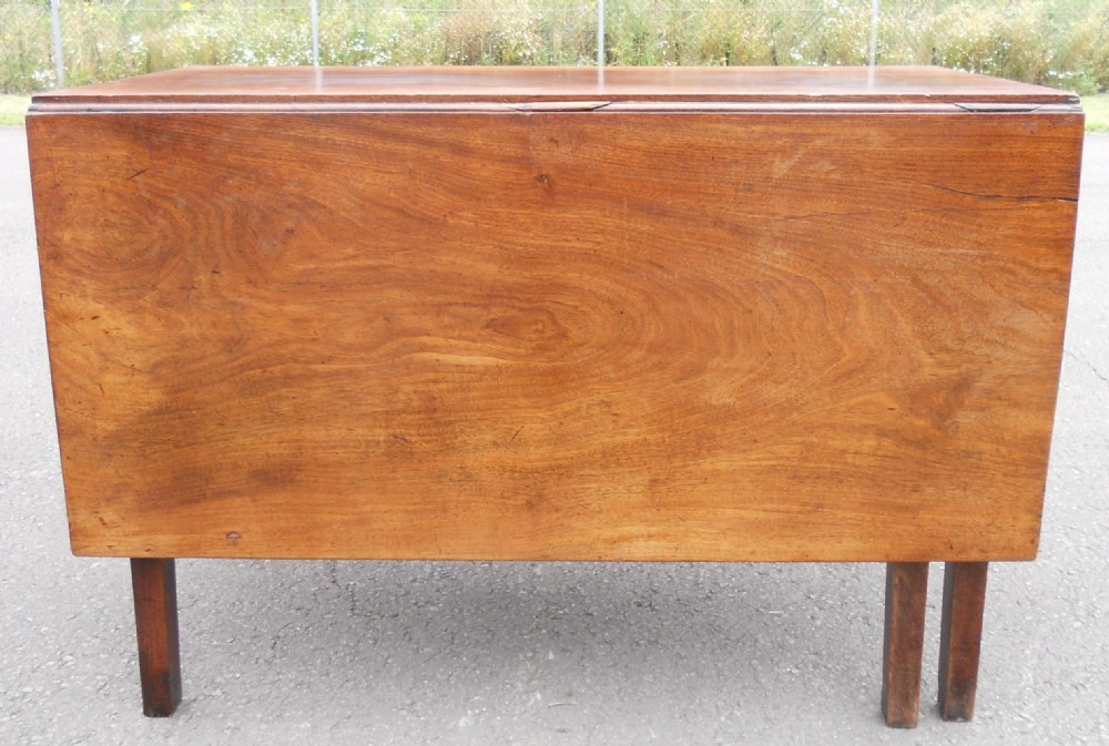 Georgian Mahogany Dropleaf Dining Table 