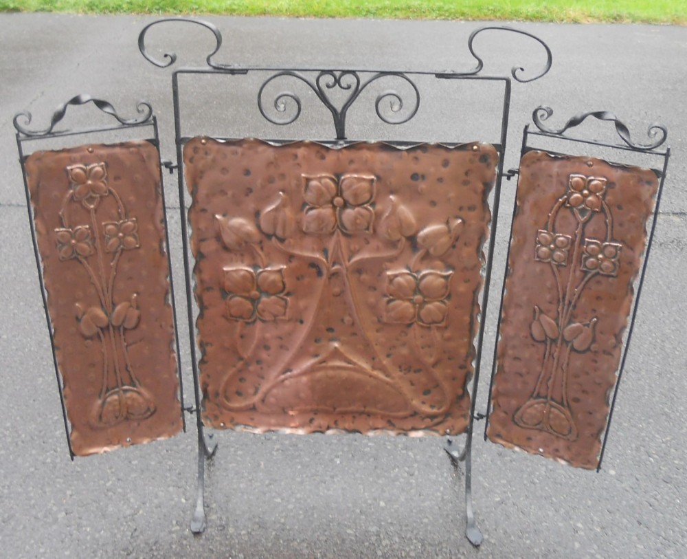 Arts & Craft Triple Copper Firescreen