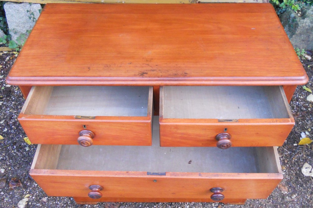 Victorian Mahogany Chest of Drawers  View VII