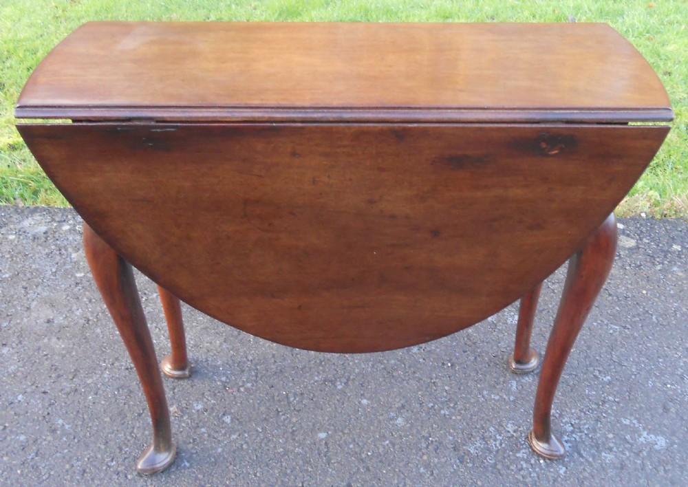 Georgian Small Mahogany Oval Dropleaf Dining Table  View V