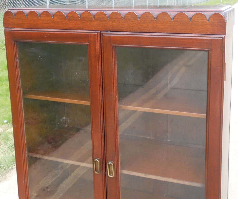 Mahogany Narrow Standing Bookcase View V