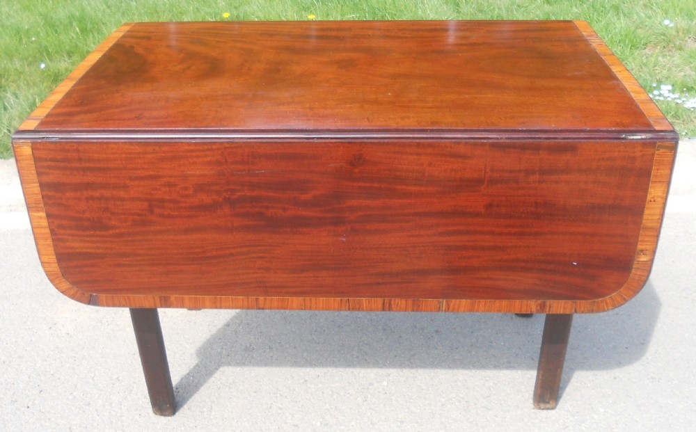 Georgian mahogany Dropleaf Dining Table  View XII