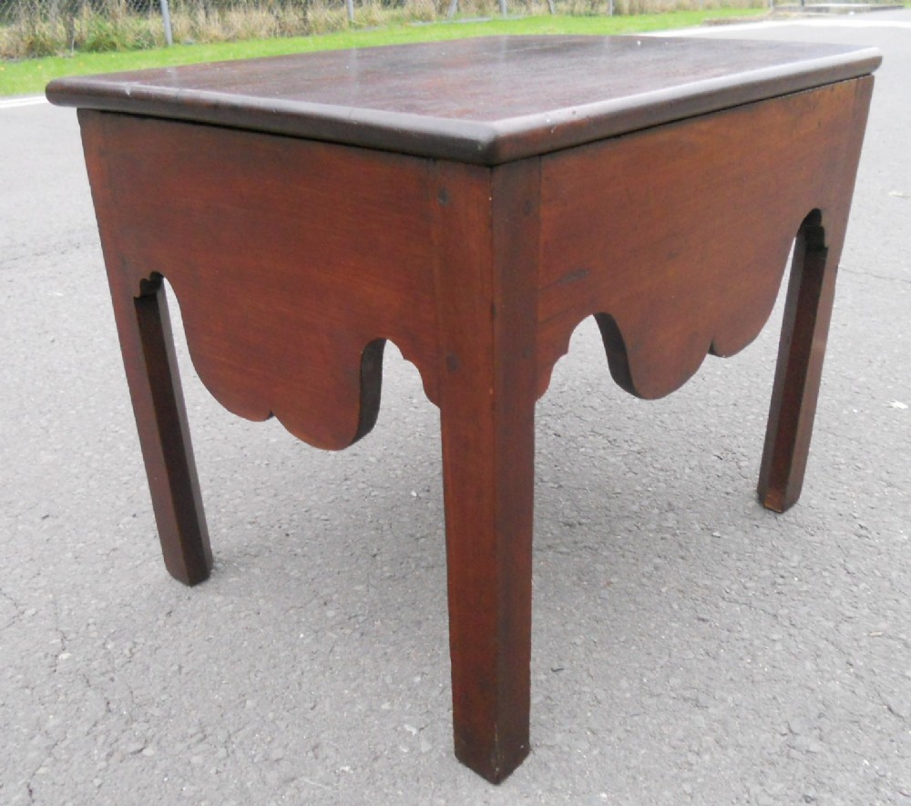 Georgian Mahogany Box Commode
