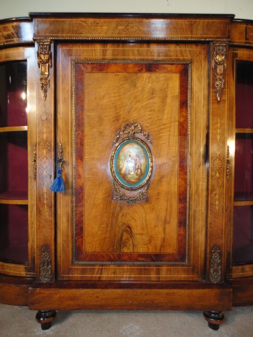 VICTORIAN WALNUT THUYA INLAID CREDENZA C1870 - ADDITIONAL PHOTO 2