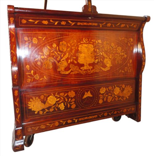 DUTCH WALNUT AND FLORAL MARQUETRY CANOPY BED - ADDITIONAL PHOTO 4