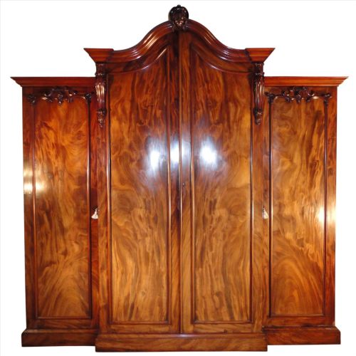 william iv mahogany breakfront wardrobe possibly irish - CATEGORY: ANTIQUE WARDROBES - DATED 1800