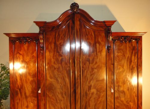 WILLIAM IV MAHOGANY BREAKFRONT WARDROBE POSSIBLY IRISH - ADDITIONAL PHOTO 2