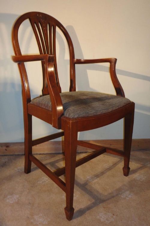 SET OF 8 GEORGIAN REVIVAL MAHOGANY DINING CHAIRS - ADDITIONAL PHOTO 2