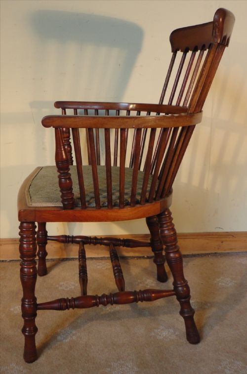 SHOOLBRED WALNUT WINDSOR CHAIR - ADDITIONAL PHOTO 3