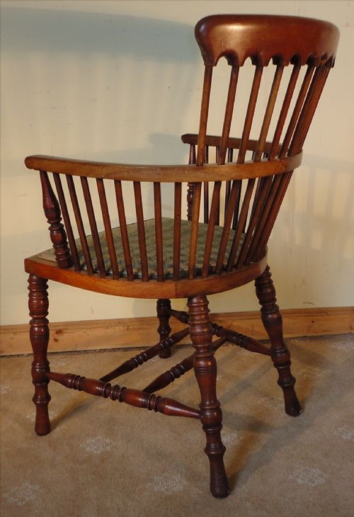 SHOOLBRED WALNUT WINDSOR CHAIR - ADDITIONAL PHOTO 4