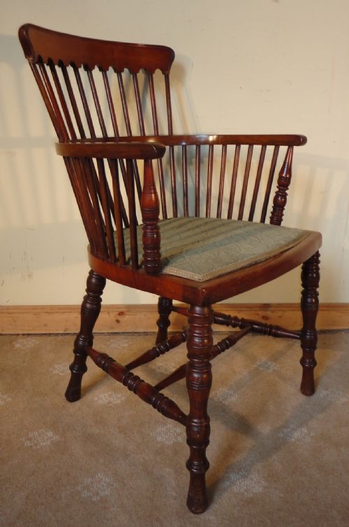 SHOOLBRED WALNUT WINDSOR CHAIR - ADDITIONAL PHOTO 6