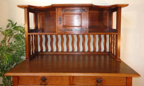 ARTS CRAFTS GOLDEN OAK SIDEBOARD - ADDITIONAL PHOTO 3