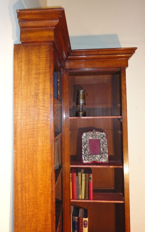 VICTORIAN OAK NARROW CORNER BOOKCASE - ADDITIONAL PHOTO 6