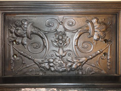 LARGE REGENCY CAST IRON AND BRASS FIRE BASKET AND ANDIRONS - ADDITIONAL PHOTO 10