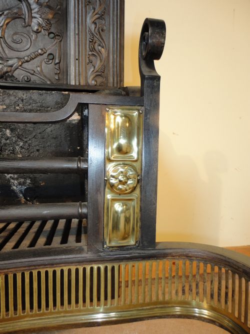 LARGE REGENCY CAST IRON AND BRASS FIRE BASKET AND ANDIRONS - ADDITIONAL PHOTO 12