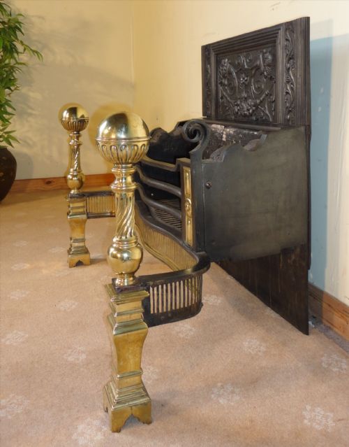 LARGE REGENCY CAST IRON AND BRASS FIRE BASKET AND ANDIRONS - ADDITIONAL PHOTO 14