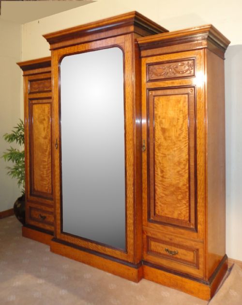 VICTORIAN SATINWOOD ROSEWOOD BREAKFRONT FITTED WARDROBE - ADDITIONAL PHOTO 1