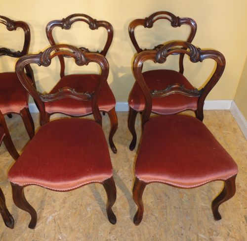 SET OF 8 EARLY VICTORIAN ROSEWOOD BALLOONBACK DINING CHAIRS - ADDITIONAL PHOTO 3