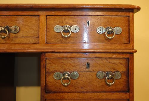 VICTORIAN OAK DOUBLE PEDESTAL DESK - ADDITIONAL PHOTO 6