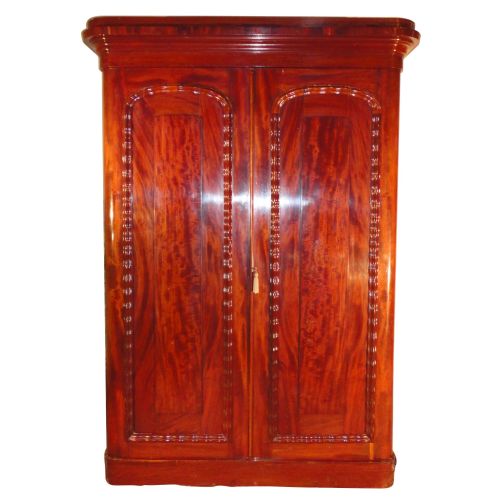 early victorian mahogany two door wardrobe - CATEGORY: ANTIQUE WARDROBES - DATED 1800